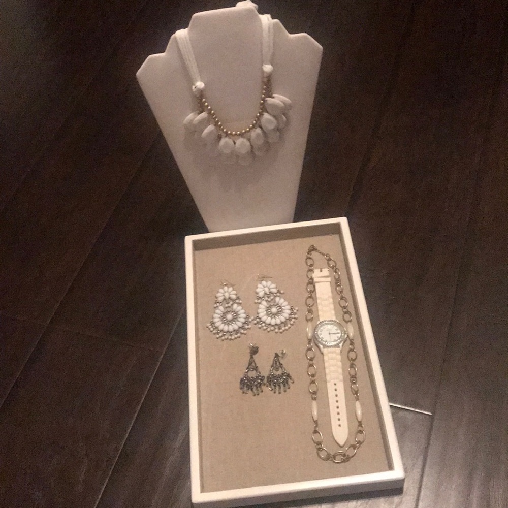 *****SOLD*****White Costume Jewelry Bundle